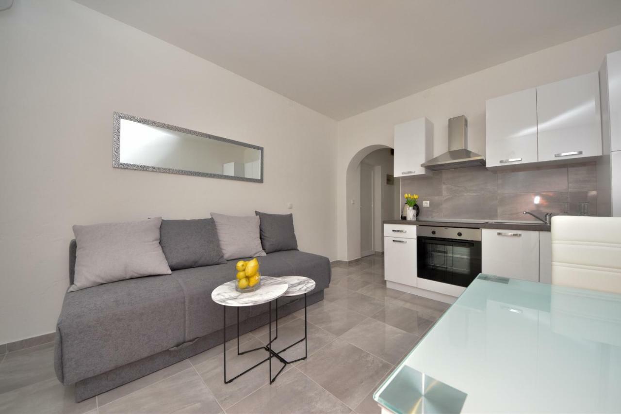 Apartment Lilly Zadar Bagian luar foto